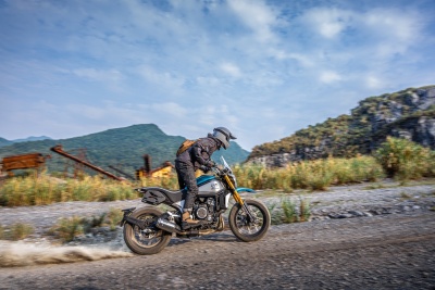 Мотоцикл CFMOTO 700CL-X Adventure (ABS)