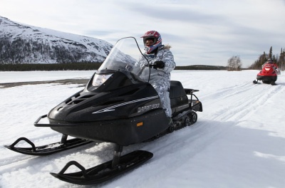 Снегоход Русская механика Тайга Варяг 500