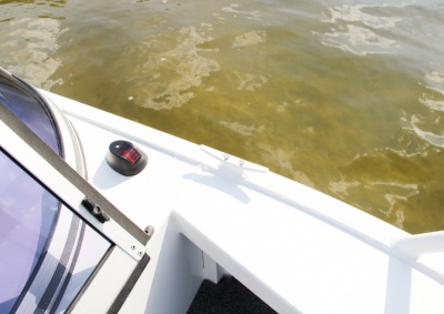 Моторная лодка Freestyle 475 BR