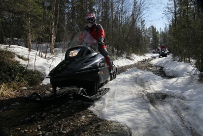 Снегоход Русская механика Тайга Варяг 500
