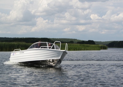 Моторная лодка FreeStyle 475