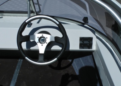 Моторная лодка FreeStyle 475