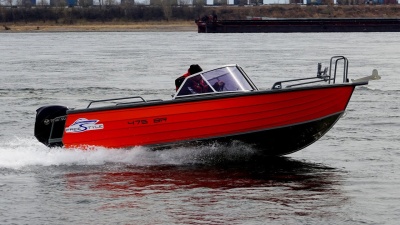 Моторная лодка Freestyle 475 Fish
